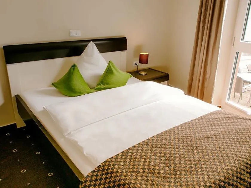 Triple room - Hotel My Place - Image 1