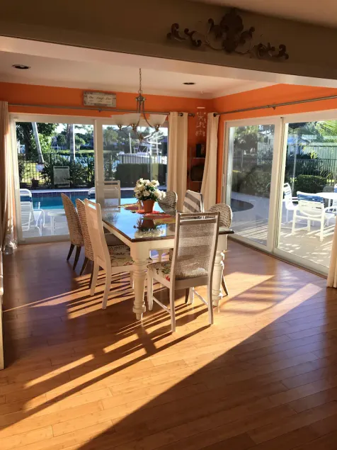 Waterfront Tropical Paradise 4BR / 4Bath privat med uppvärmd pool - Image 1