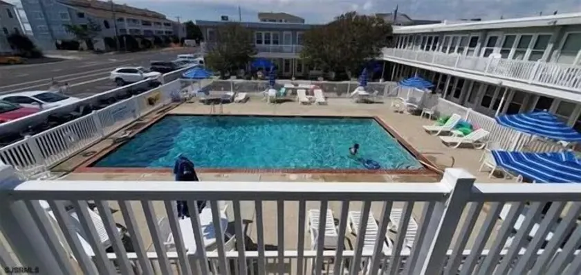 1 Bdrm Bch Blk Condo w pool, 1st Fl - 600 ft fr beach -Tags and chairs included! - Image 1