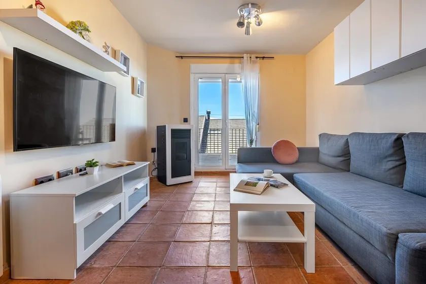 Apartment 'Apartamento Superior 31 C' mit Bergblick, privater Terrasse und WLAN - Image 1