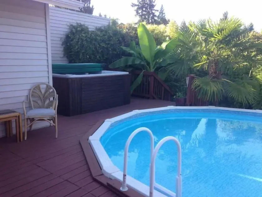 Pool and Hot Tub House West Linn, OR - Image 1