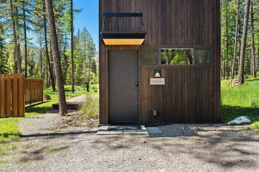 The Blackfoot at Stoner Creek Cabins - Image 1