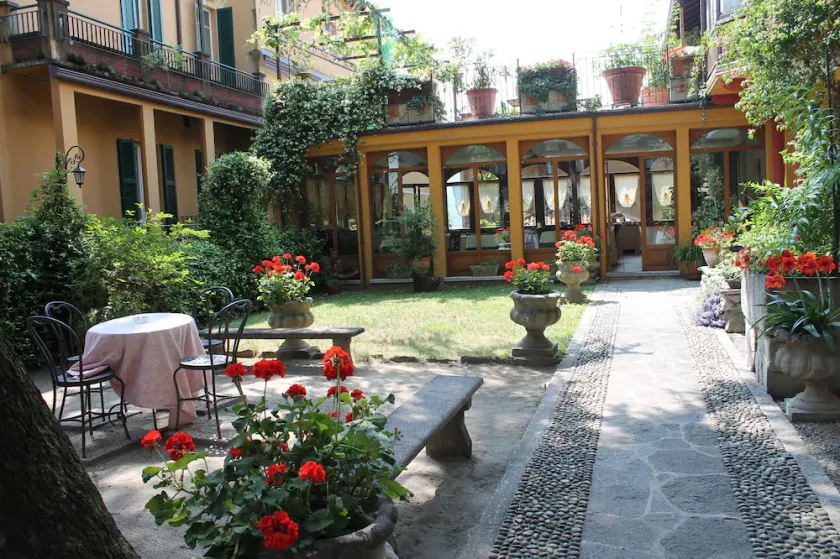 Hotel Centrale Bellagio - Image 1