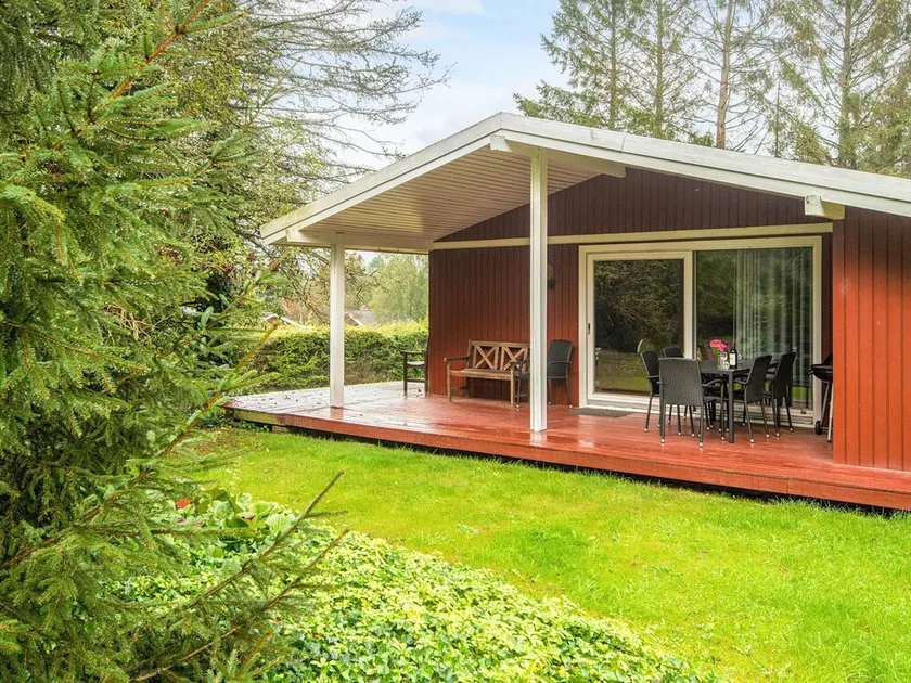6 person holiday home in Fårvang - Image 1