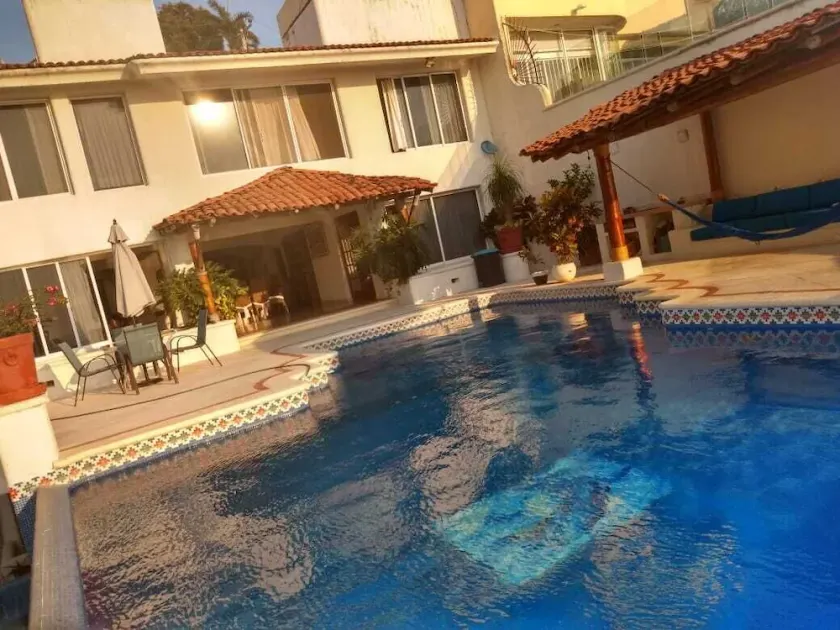 Hermosa casa, insuperable vista y confort. - Image 1