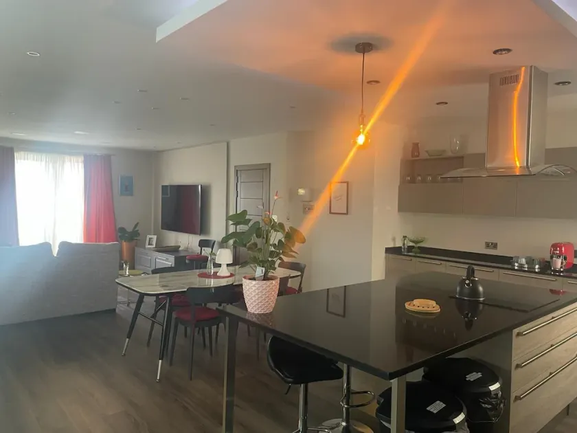 East West Apartment - Image 1