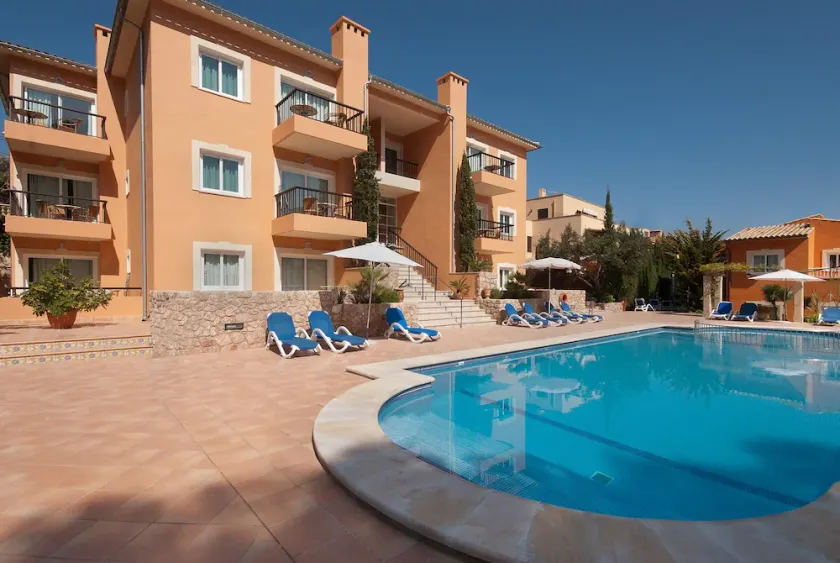 PINOS ALTOS 08.Apartment in the wonderful area of Cala San Vicente - Image 1