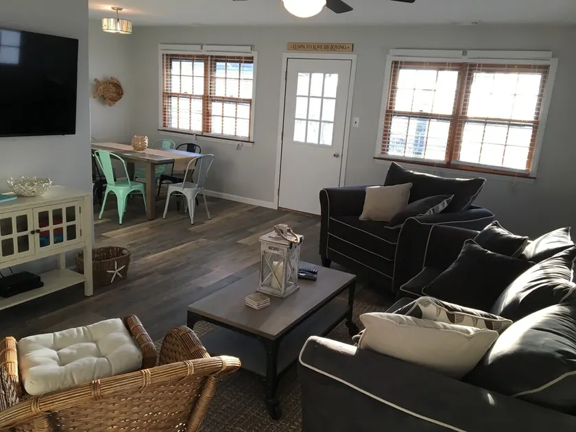 Newly Renovated South-end OCEAN CITY, NJ home; Close walk to the beach - Image 1