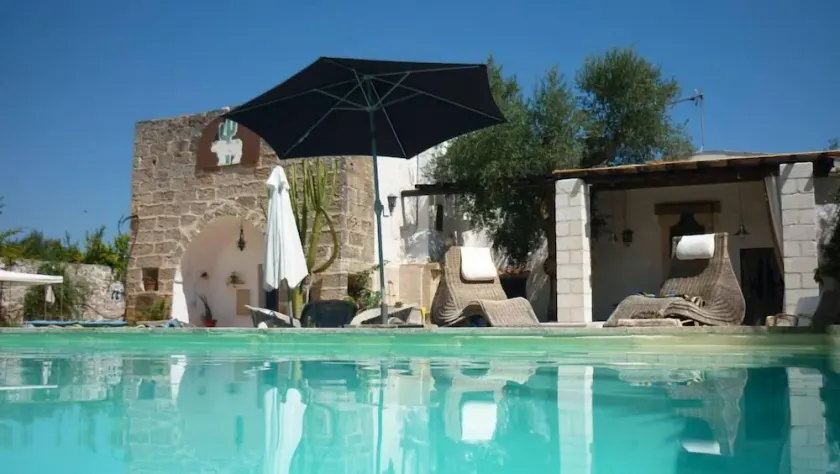 OLD sten villa med have og pool USE ONLY i Salento - Image 1