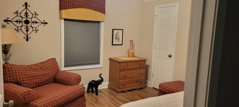 Carriage House Apt in Downtown Senoia - Image 1