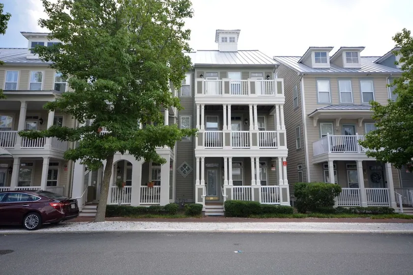 Townhouse at the Sunset Island luxury 5 Bd , free WiFi with in gated community. - Image 1