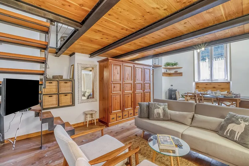 Le Bon Bon Rose Alpine Retreat for 4 - Happy Rentals - Image 1