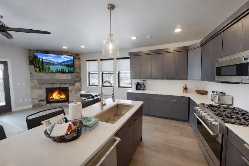 204 Jordanelle Mountain Paradise by SkyRun Park City - Image 1