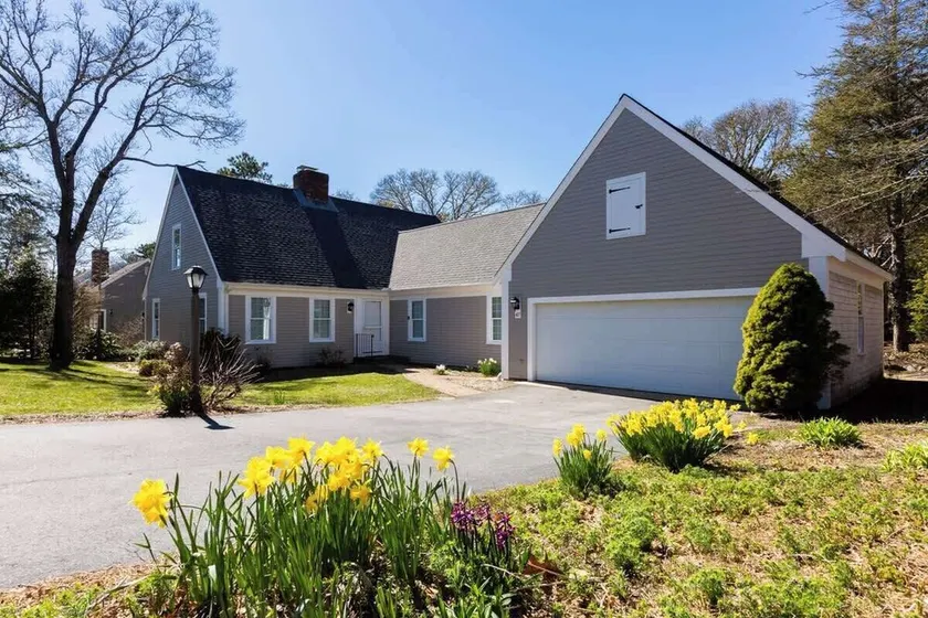 Dog Friendly Chatham 4 Bedroom, A/C - Image 1