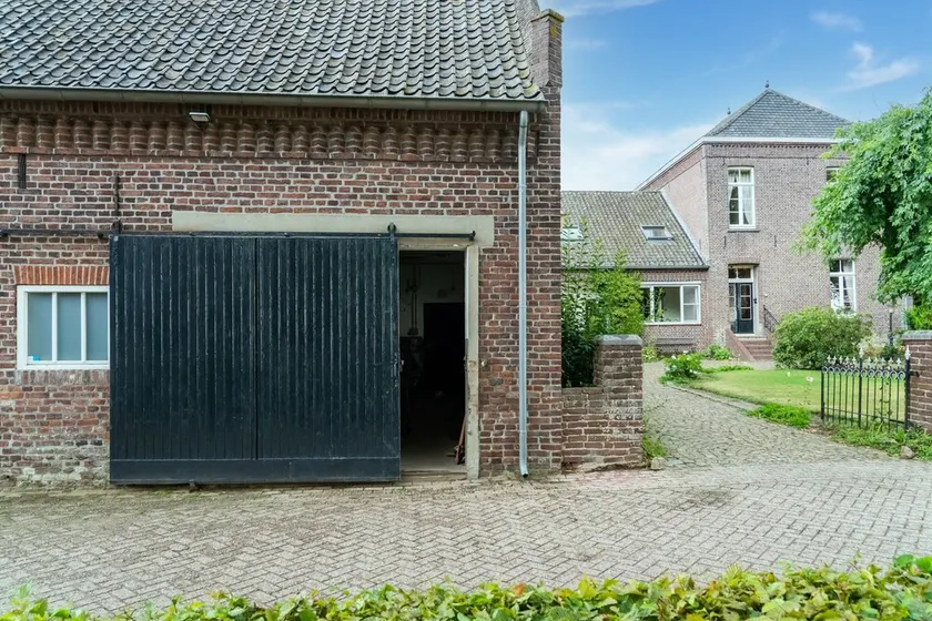 Spacious Mansion In Swolgen With Garden - Image 1