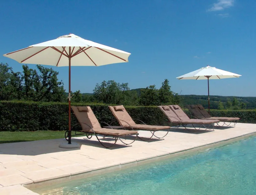 La Maison Vieille - Large Family House with Private Pool and WIFI - Image 1