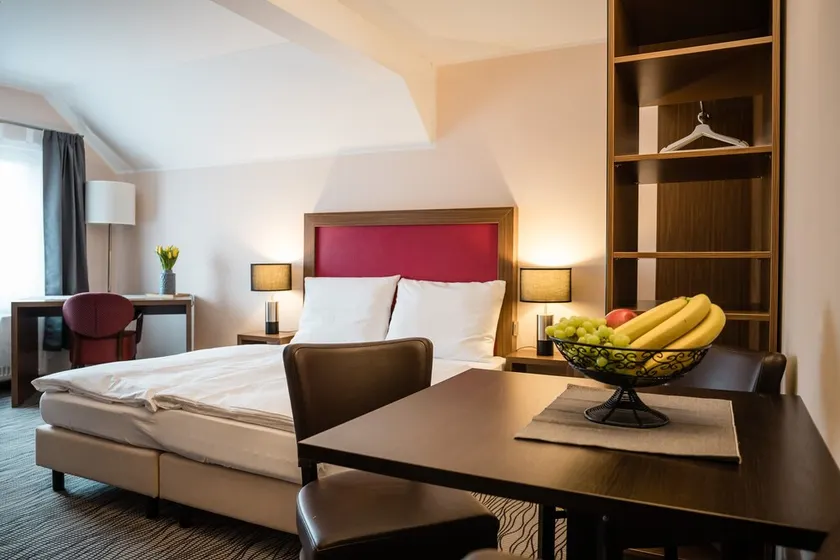Point Hotel Apartments and Rooms - Image 1