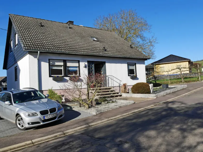 Moderno appartamento di 80 mq in prossimità Saarburg in una posizione tranquilla, - Image 1