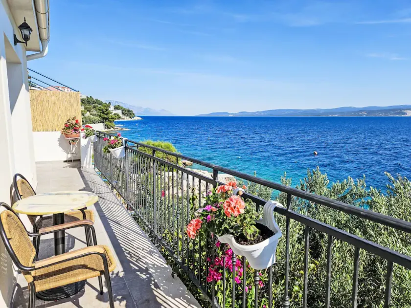 Holiday Home Lara by Interhome - Image 1