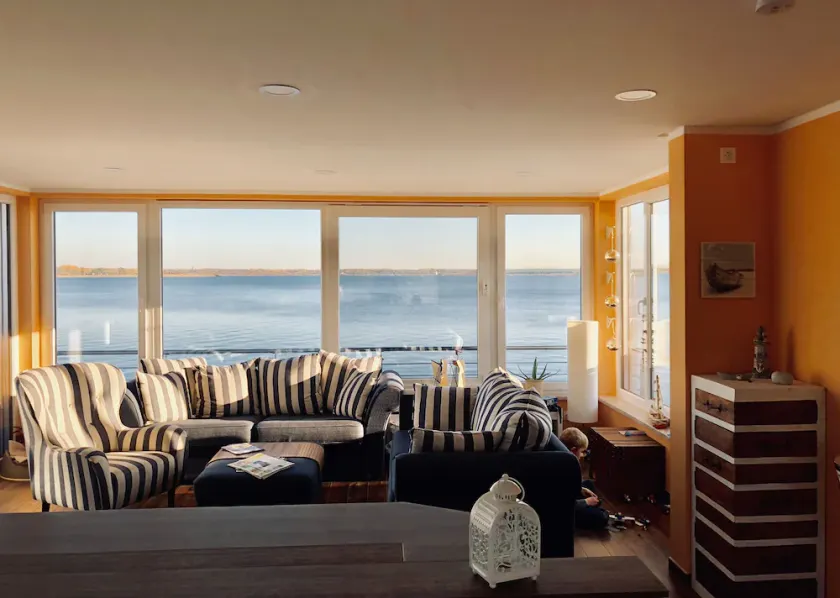 Houseboat \"ELANDI\" - relaxation, fun & luxury - Image 1