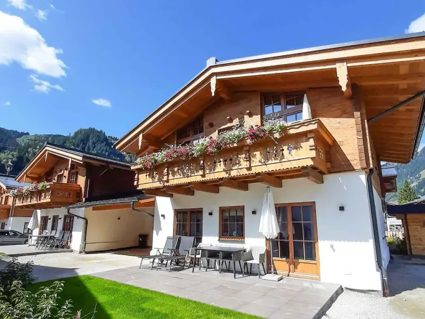 Haus 1-11, Whg. OG - Hochalmbahnen Chalet - Image 1