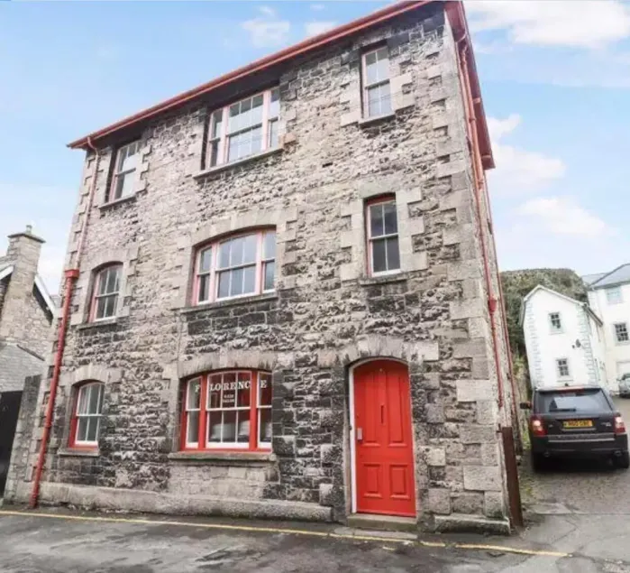 Large  heritage-House close Snowdonia & Llandudno - Image 1