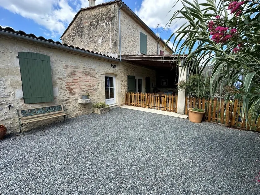 Gite LA Fourniere - Illats - Image 1