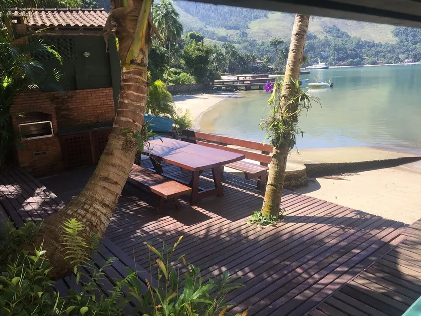 House in Angra dos Reis with exclusive Pier and Prainha - Image 1