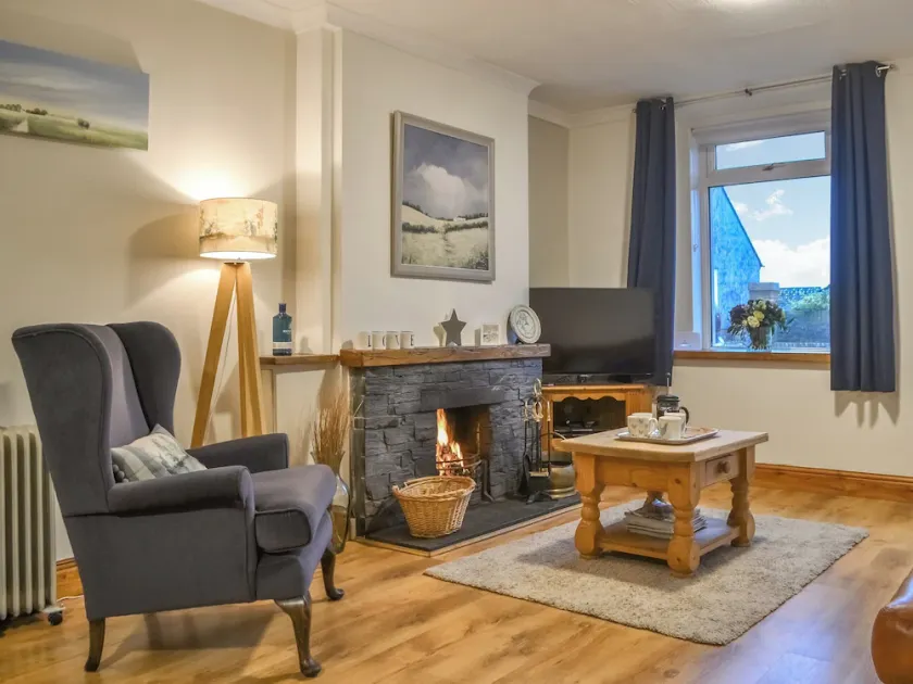 2 værelses bolig i Frizington - Image 1