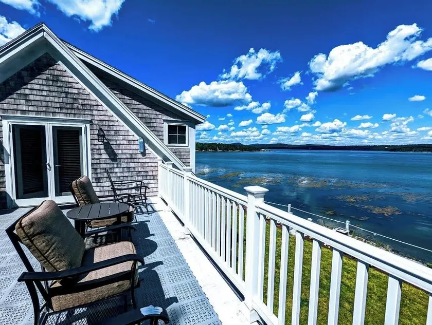Oceanfront Jellison Beach House - Image 1