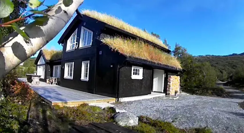 Ny, høj kvalitet bjerghytte på toppen af Norge! - Image 1