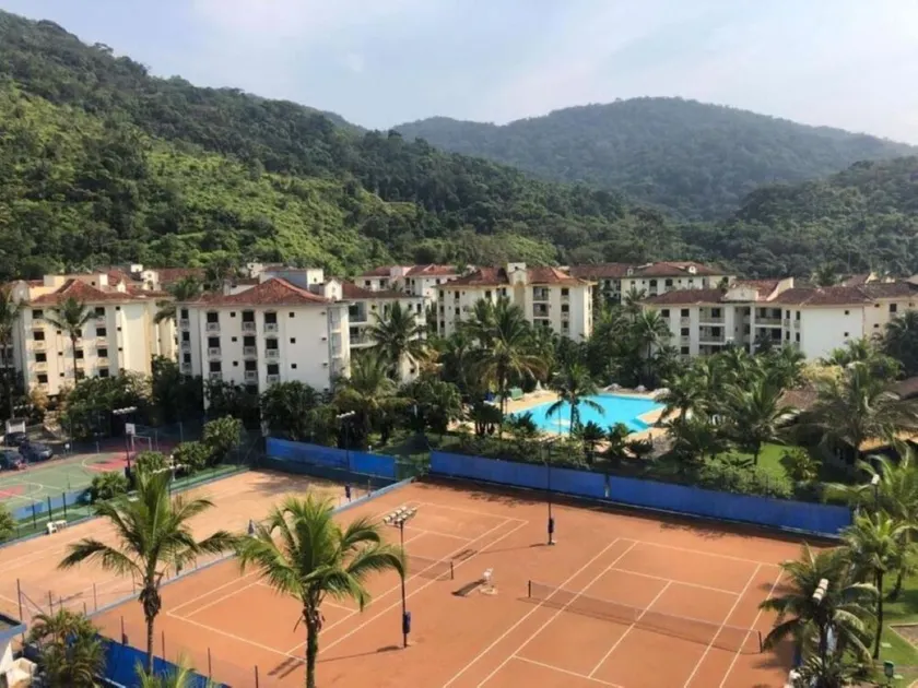 cond. Wembley Tennis Ubatuba apartment with pool view, 150 meters from the beach.  Porpoises - Image 1