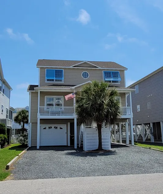 Canal home with access to the Intracoastal Waterway only steps from the beach! - Image 1