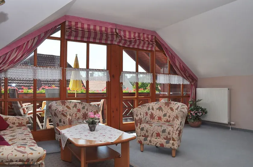 4*-Suite mit Südbalkon für 1-2 Personen - Image 1