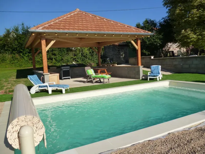 Les Charmes - Lugny - Gîte - Image 1