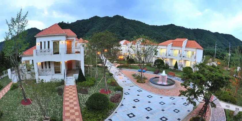 Mediterra County - Image 1
