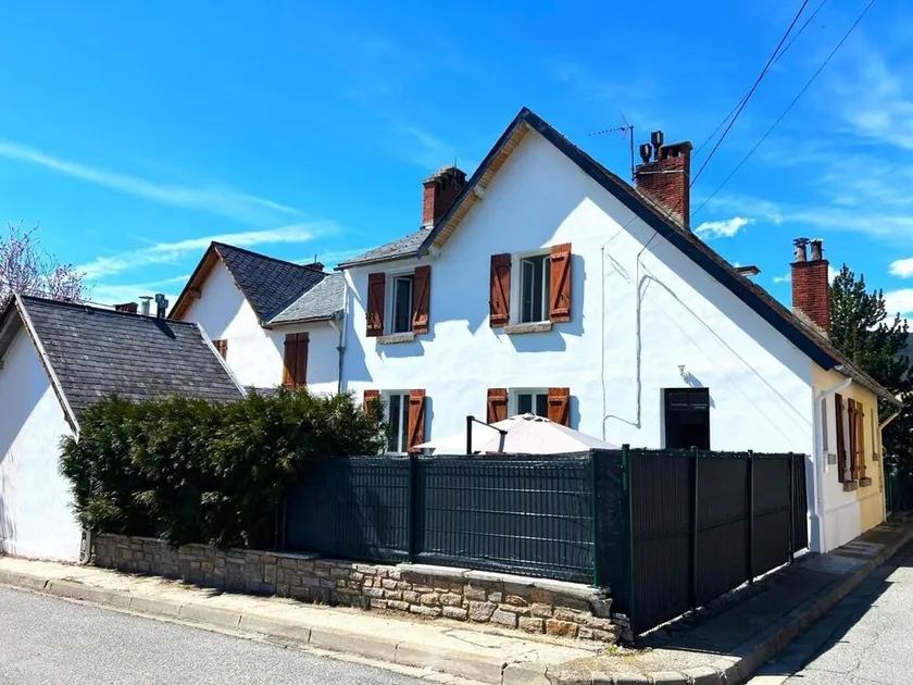 Country House in Enveitg with garden, fireplace and WiFi - Image 1