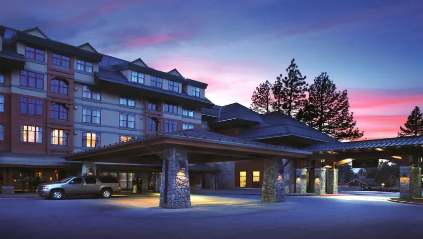 2 Bedroom Lock-off - Sheraton Mountain Vista - Full Resort Access - Image 1