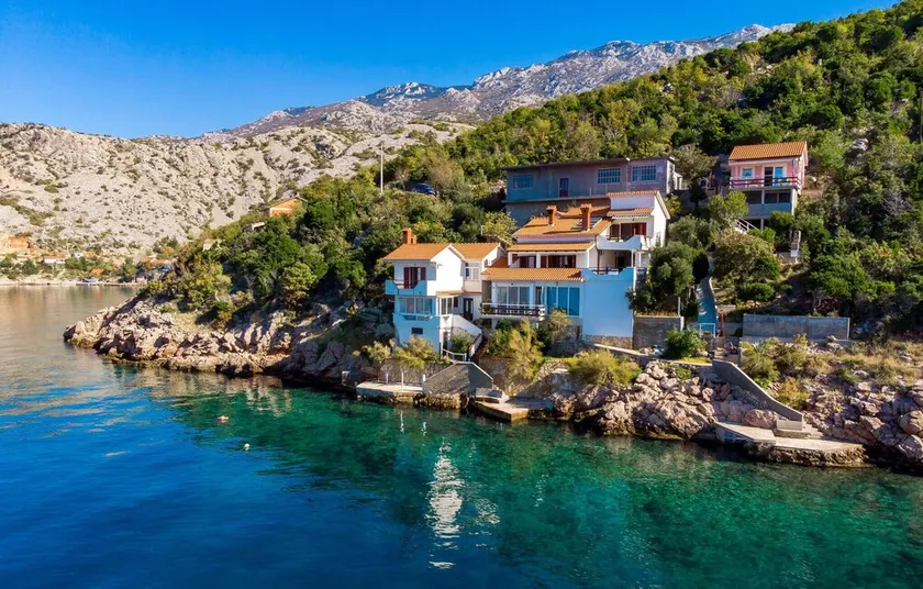 Nice Apartment In Jablanac With House Sea View - Image 1
