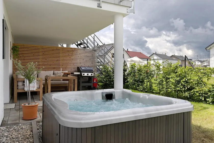 Appartement \"Am Rande des Biosphärengebiets\" avec jardin privé et Wi-Fi - Image 1