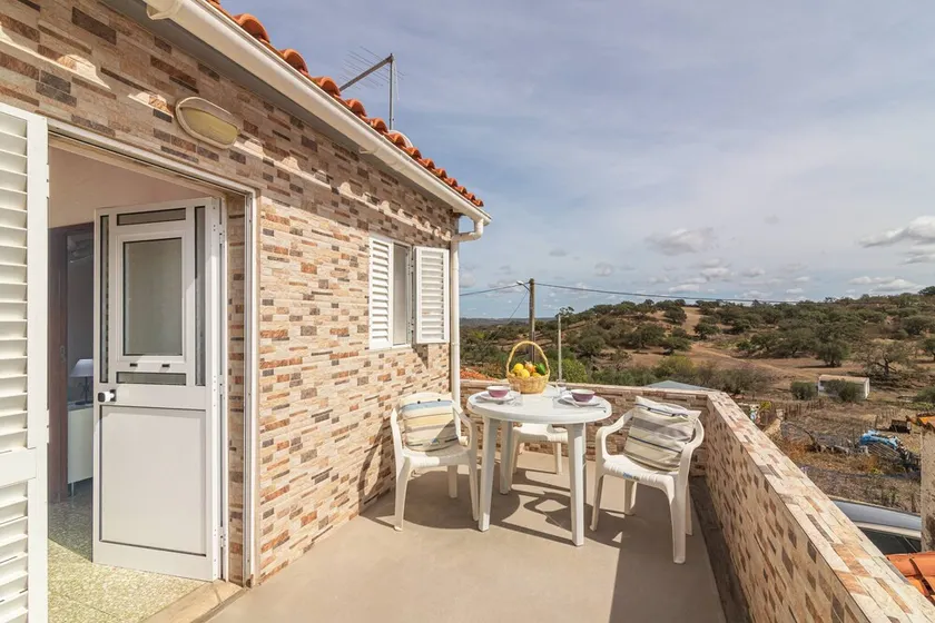 Villa \"Casa Das Bonecas\" con vista montagna ad Alcoutim - Image 1