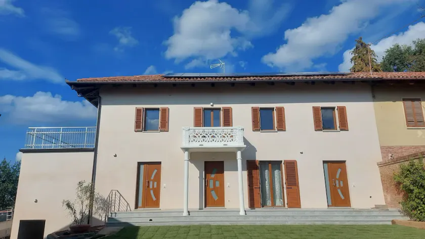 4 Bedroom Private vacation home in Govone - Image 1