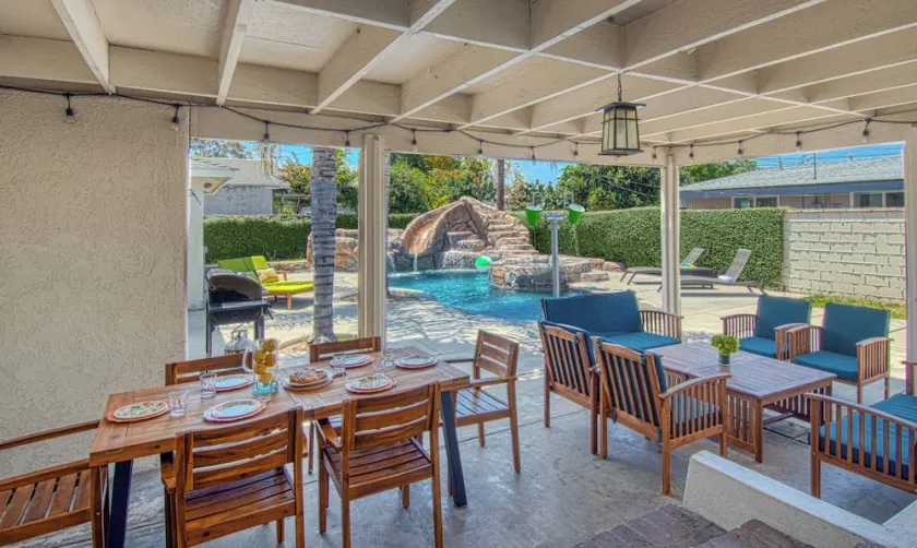 Walk to Disney + Brand New Pool and Rockslide + Game Room + Pet Friendly - Image 1