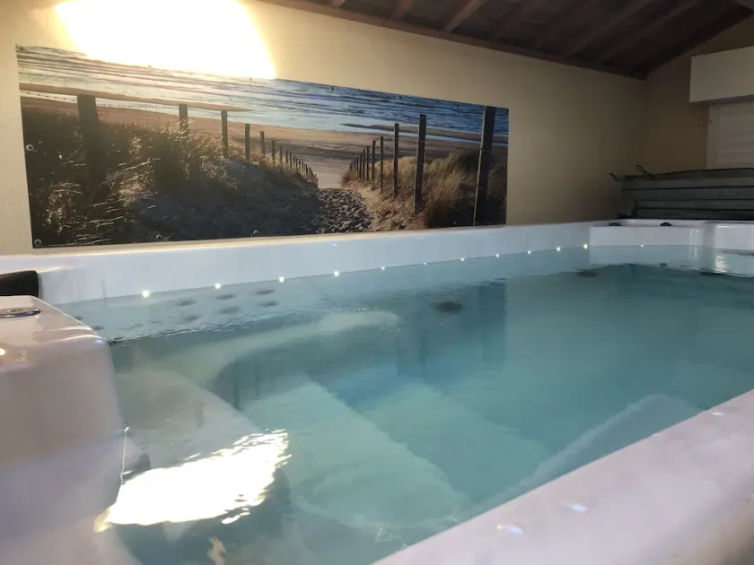 Villa Dune & Spa 8 pers, 50 m mer, jacuzzi de nage intérieur - Image 1