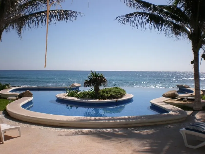 Barefoot Dreams-Oceanfront! -Mi Casa del Mar, A5 -- Akumal Beach - Image 1