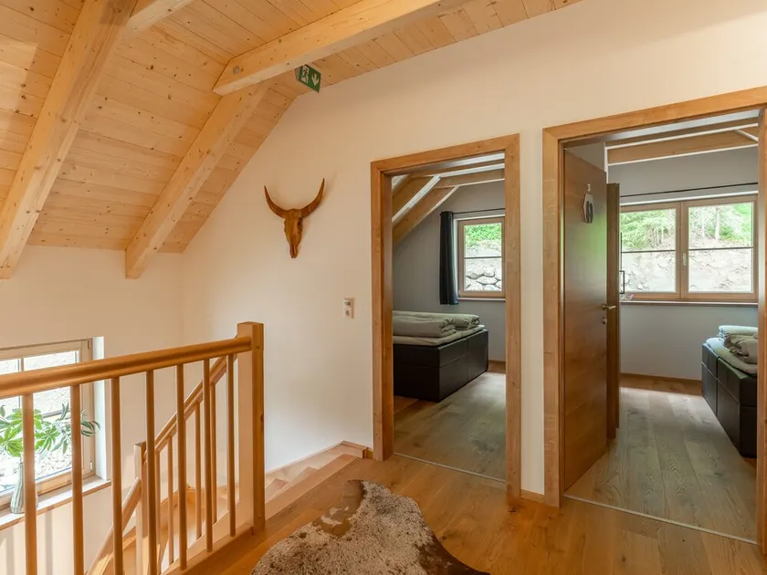 Chalet with sauna, hot tub - Image 1