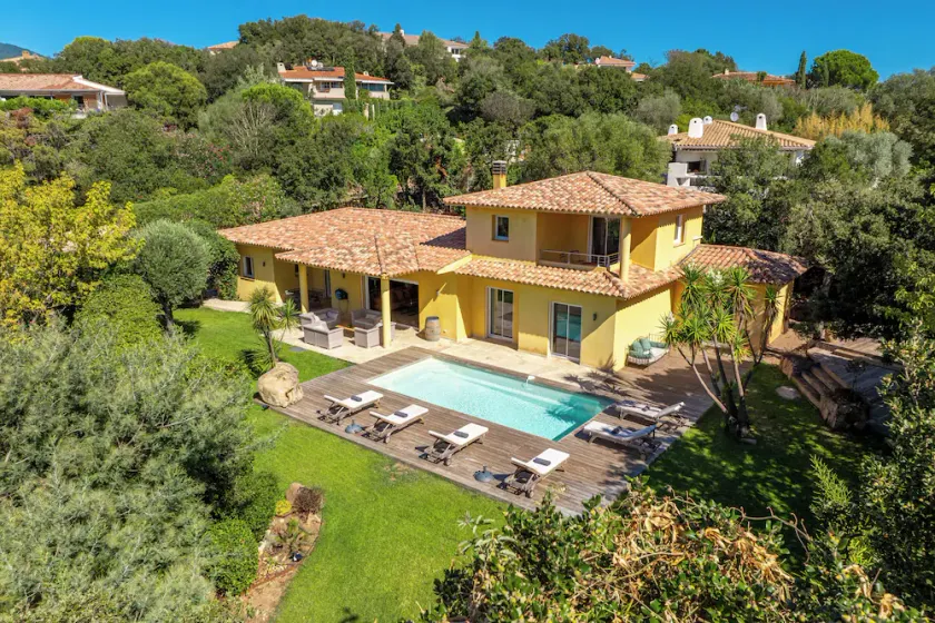 House / Villa - PORTO-VECCHIO - Image 1
