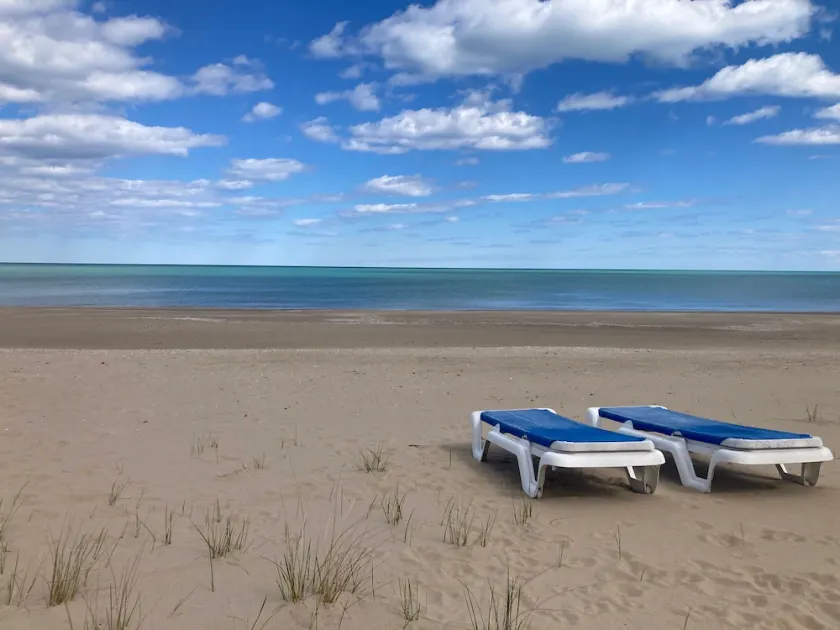 Oscoda area - relax and enjoy family time on a Lake Huron sugar sand beach - Image 1