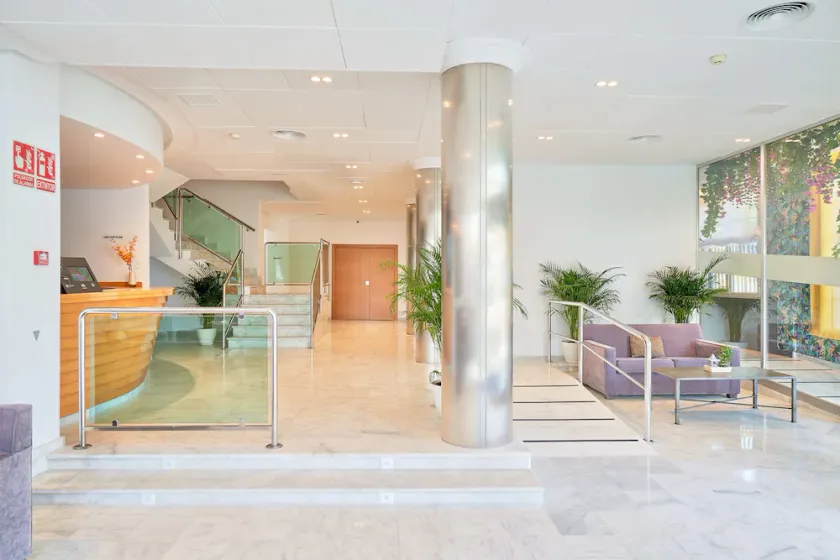 Smart Hotel La Sagra - Image 1