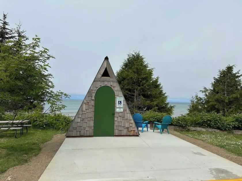 Camping sous tente - Whiskey Creek Beach NW (T5) - Image 1